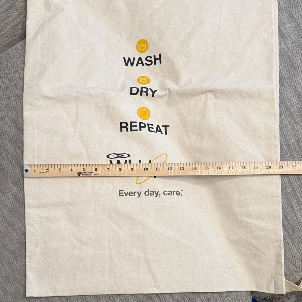 Whirlpool Cream Laundry Bag - Wash Dry Repeat
